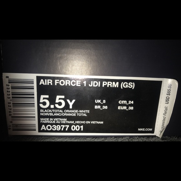 Air Force 1s - Picture 3 of 3